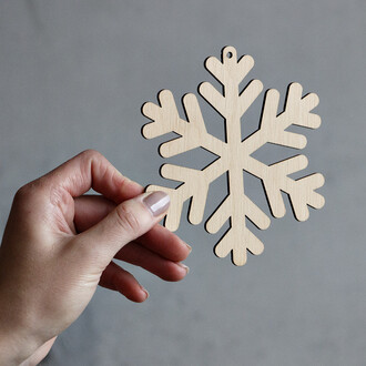 Schneeflocke 12 x 12 cm aus Holz Christbaumanhnger